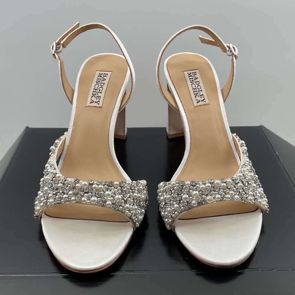 Badgley Mischka White Satin Pearl Crystal Embellished Block Heel Sandals 8